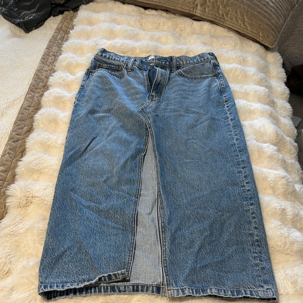 Abercrombie & Fitch Men's Classic Blue Jeans